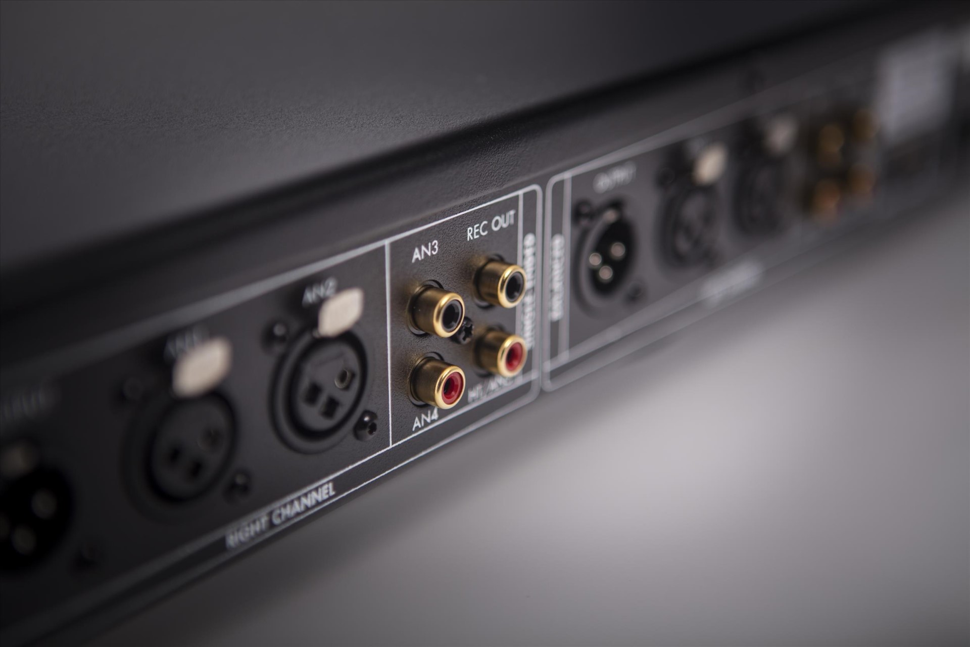 EC 4.8 MKII REFERENCE PREAMPLIFIER 全平衡前級