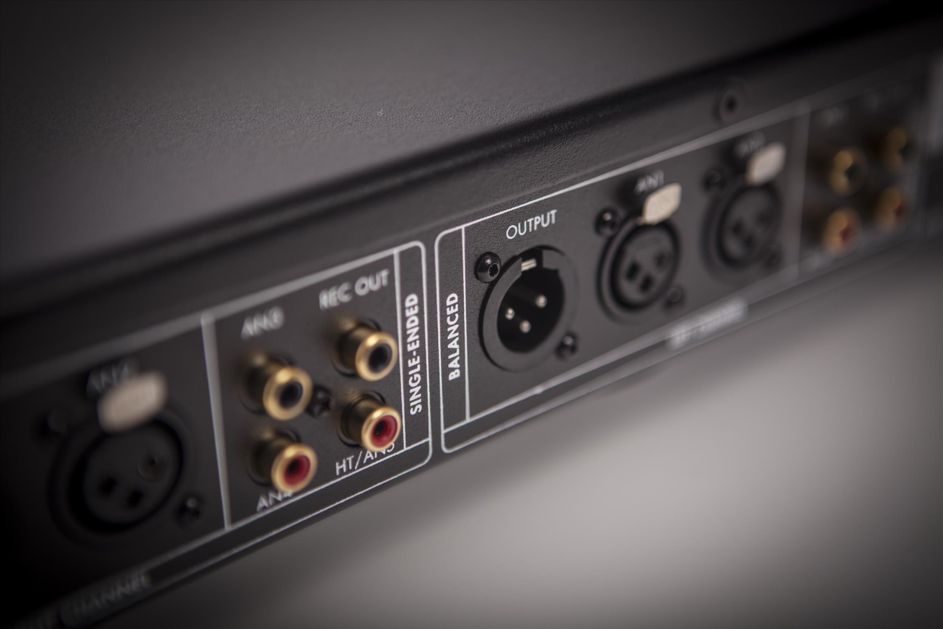 EC 4.8 MKII REFERENCE PREAMPLIFIER 全平衡前級