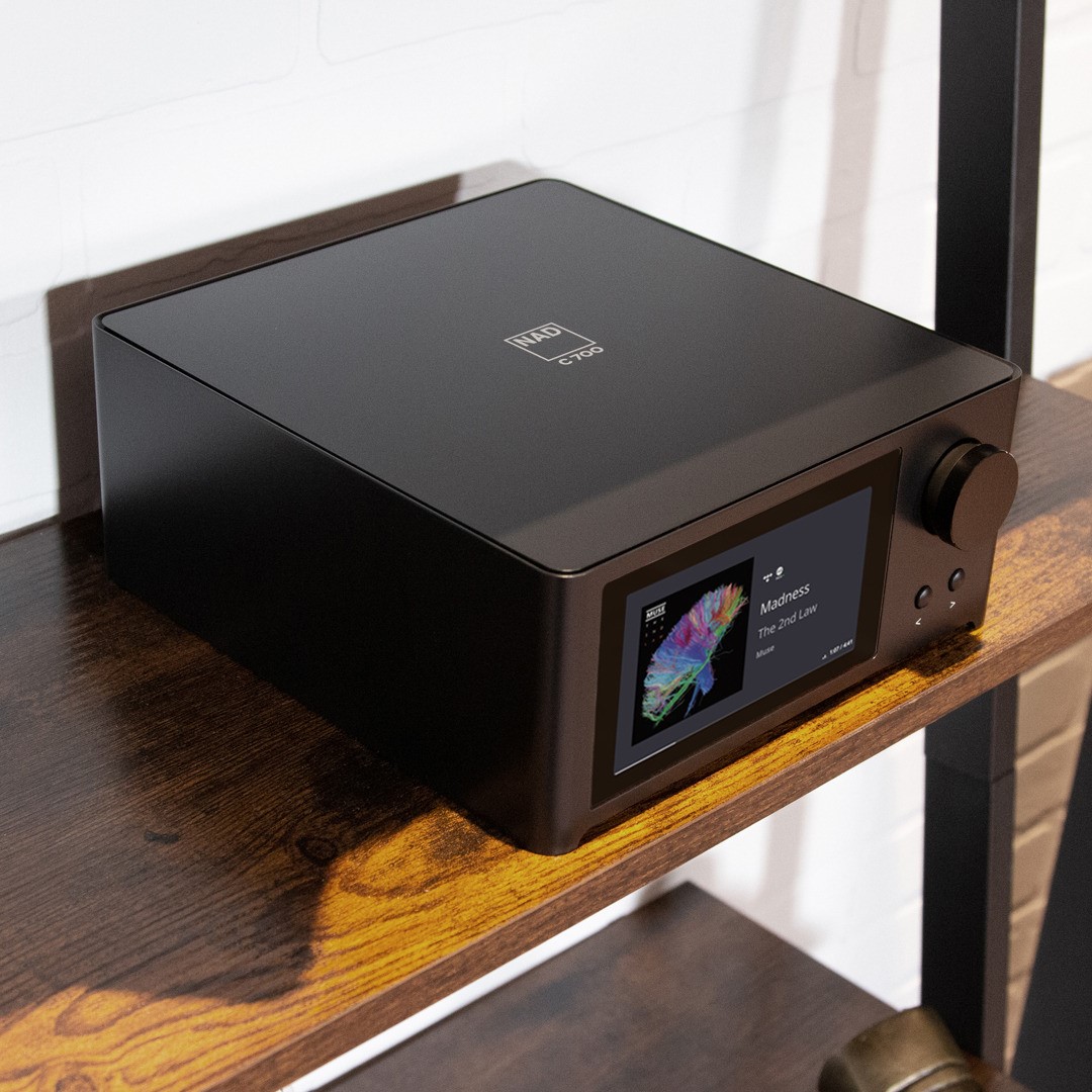 NAD C700 串流擴大機