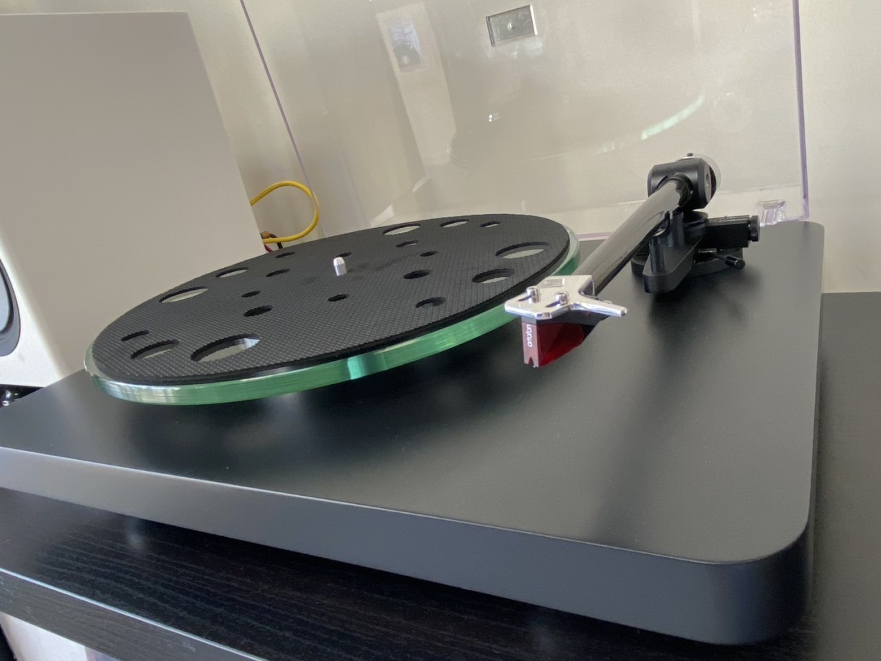 NAD C588 黑膠唱盤